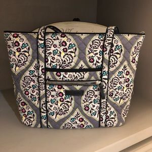 Vera Bradley Tote